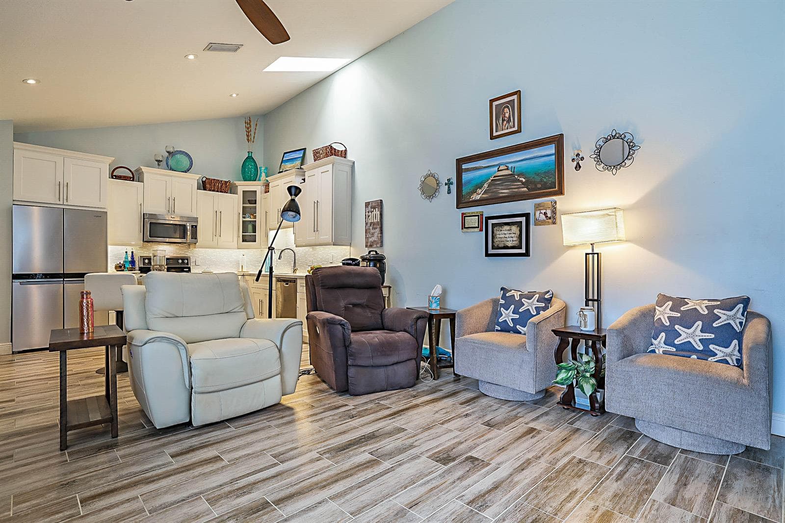 5729 Golden Eagle Circle-6