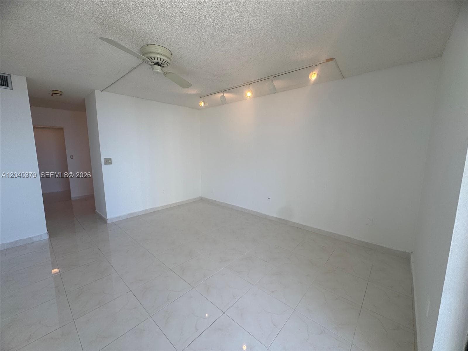 Waterview Condo · #835 in Aventura - Photo 12