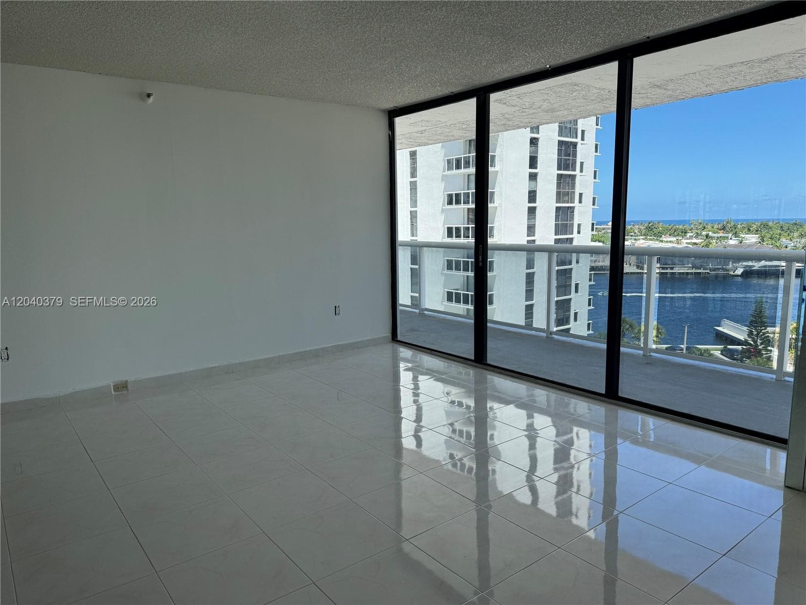 Waterview Condo · #835 in Aventura - Photo 5