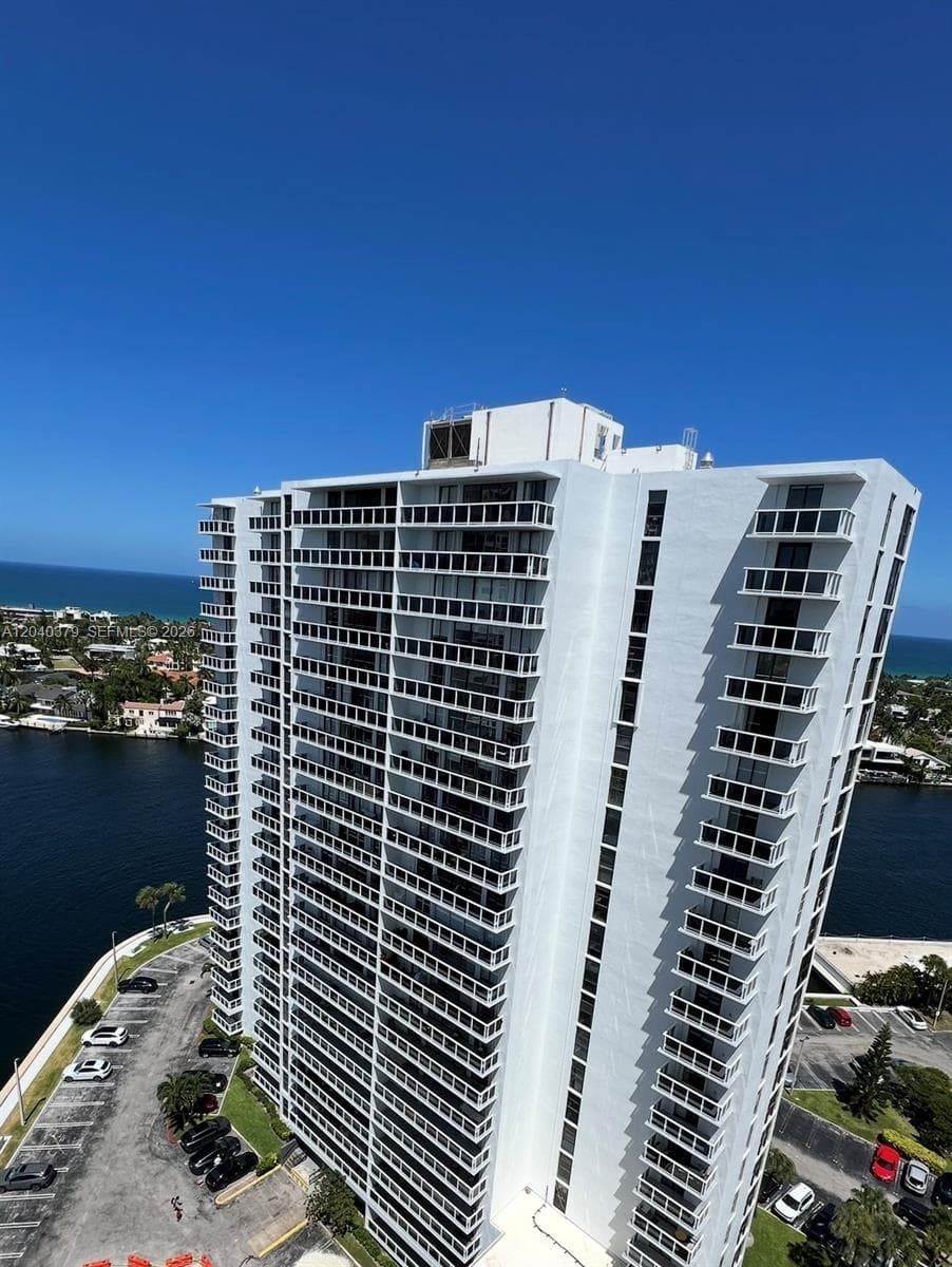Waterview Condo · #835 in Aventura - Photo 18