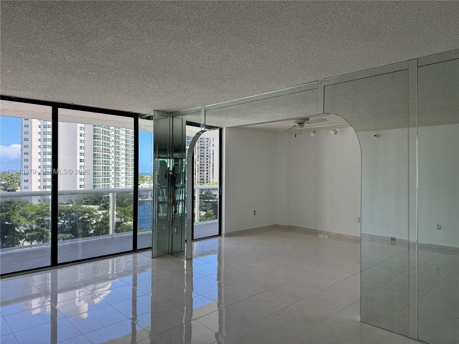 Waterview Condo · #835 in Aventura - Photo 4