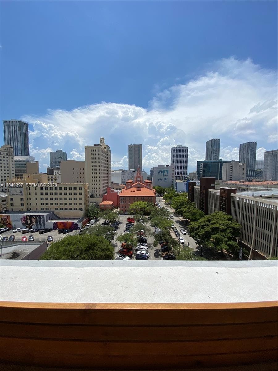 Loft Downtown II · #915 in Miami - Photo 13
