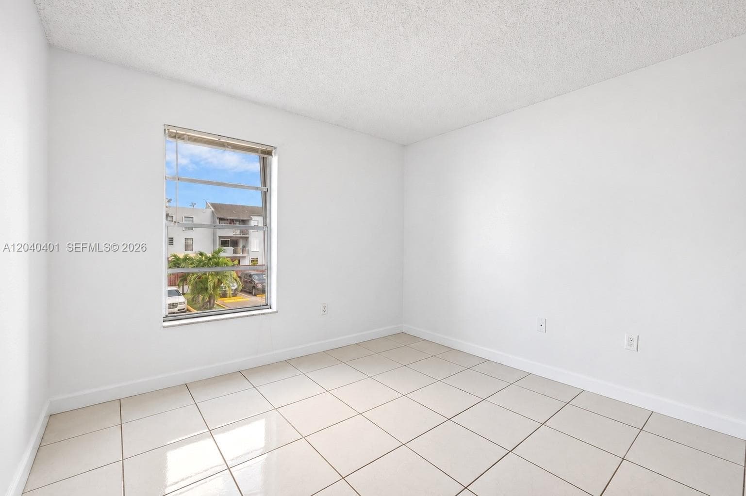LOS SUENOS CONDO · #F220 in Hialeah - Photo 7
