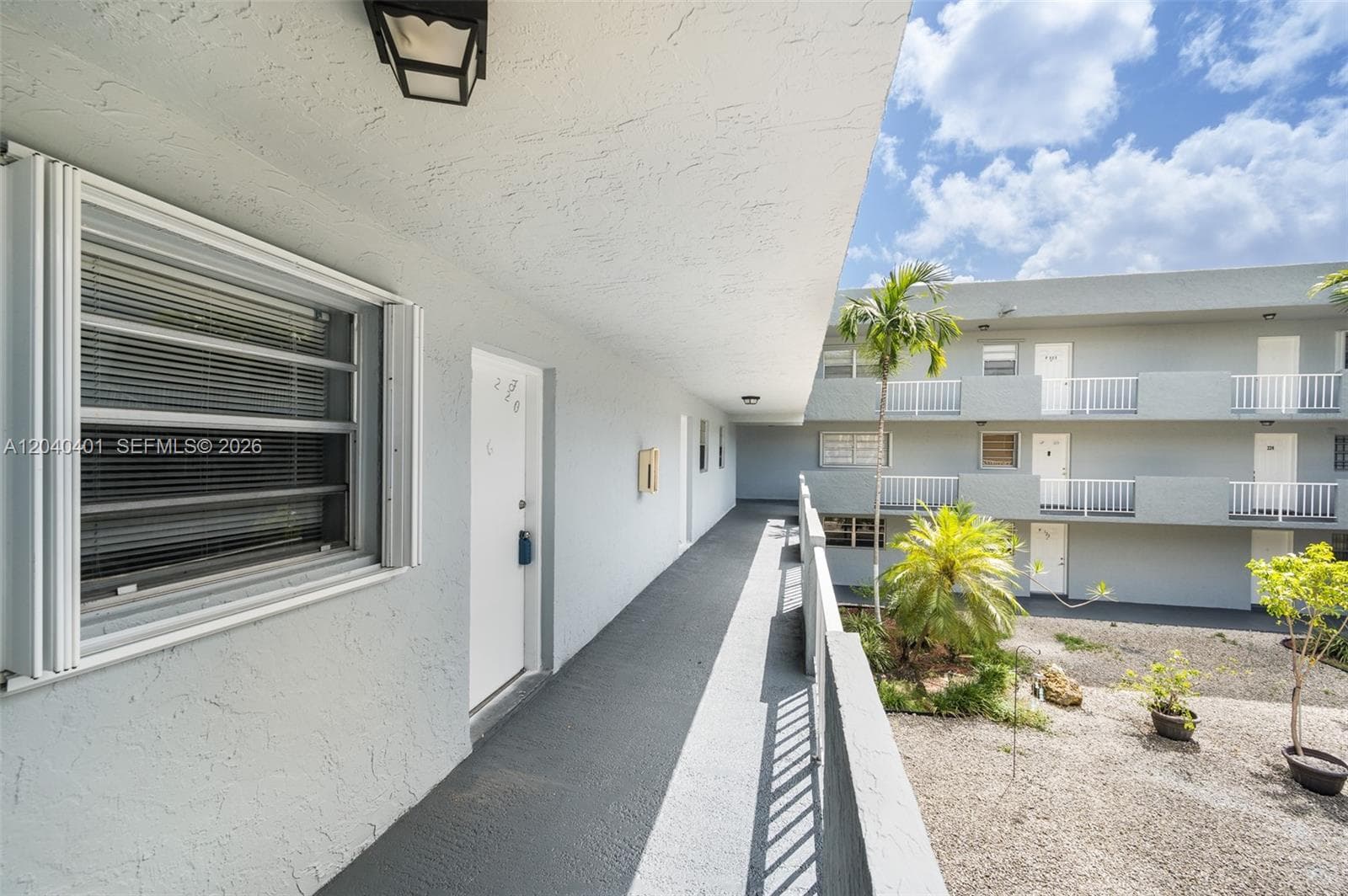 LOS SUENOS CONDO · #F220 in Hialeah - Photo 1