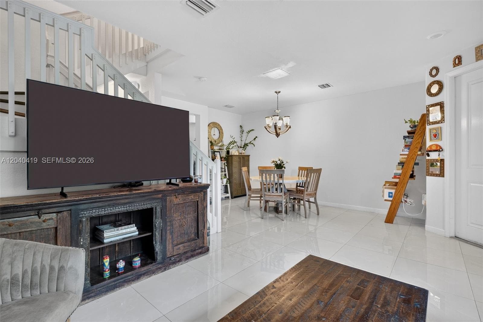 11418 SW 250th St photo 4