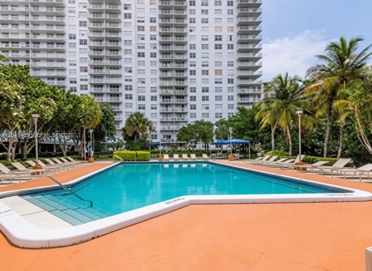 ADMIRALS PORT CONDO WEST · #203W in Aventura - Photo 17