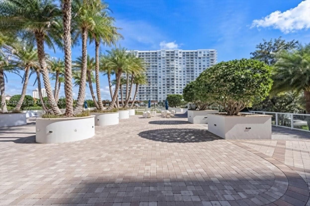 ADMIRALS PORT CONDO WEST · #203W in Aventura - Photo 10