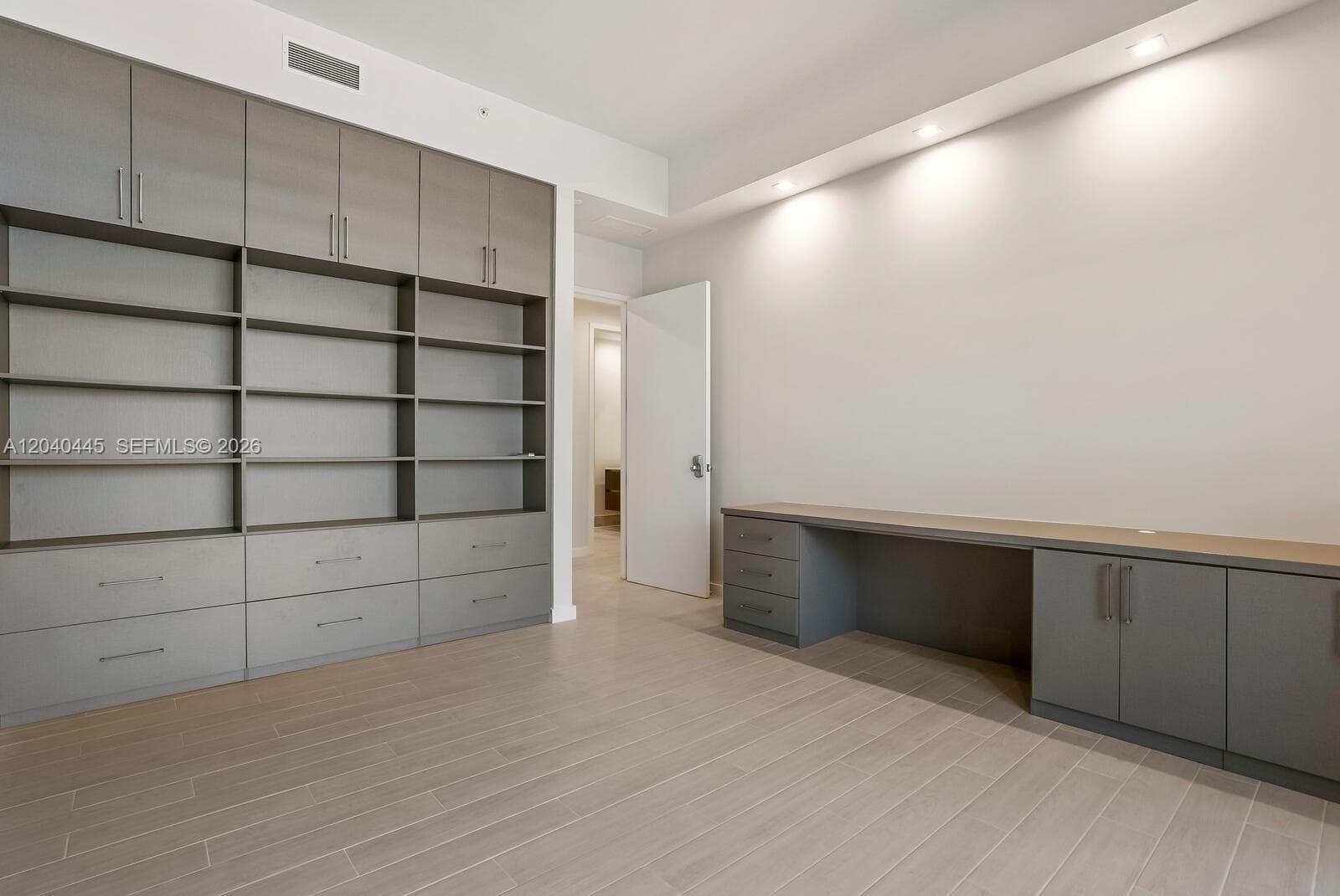 GIRALDA PLACE CONDO · #6C in Coral Gables - Photo 36