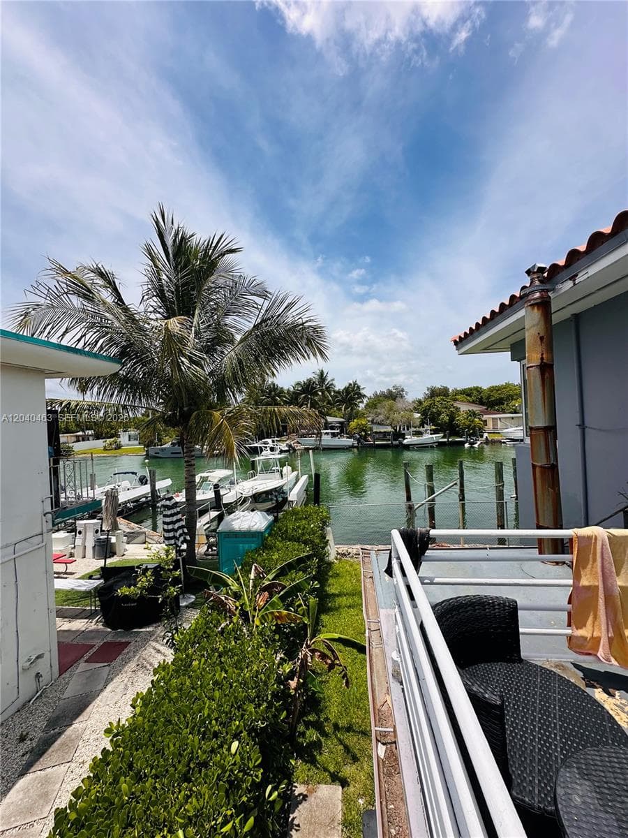 NORMANDY WATERWAY SUB · #7 in Miami Beach - Photo 17