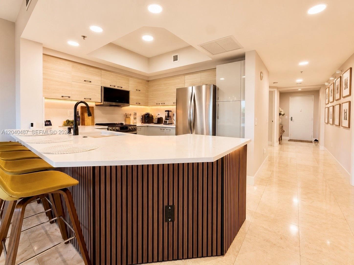 THE OAKS I CONDO · #303 in North Miami - Photo 9