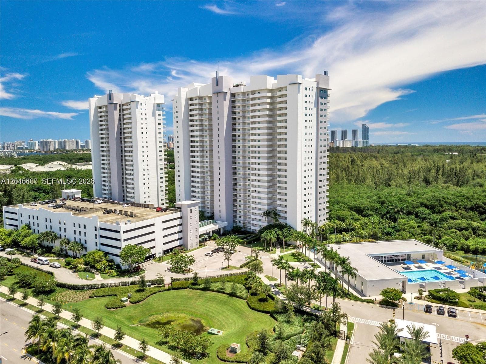 THE OAKS I CONDO · #303 in North Miami - Photo 38