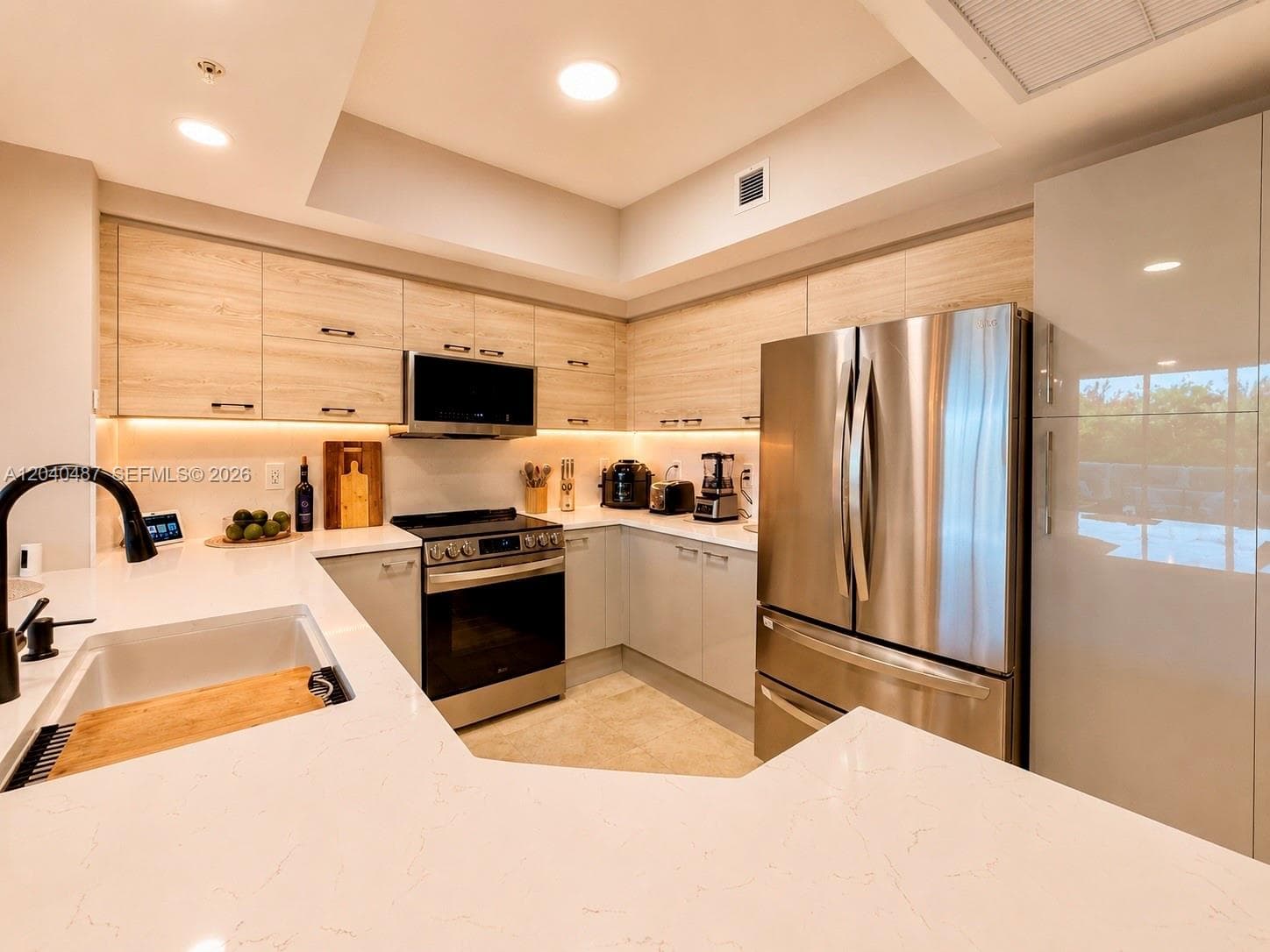 THE OAKS I CONDO · #303 in North Miami - Photo 8