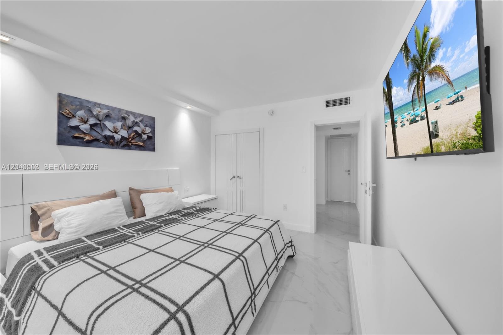 HEMISPHERES CONDO · #14F(availabale now) in Hallandale Beach - Photo 29