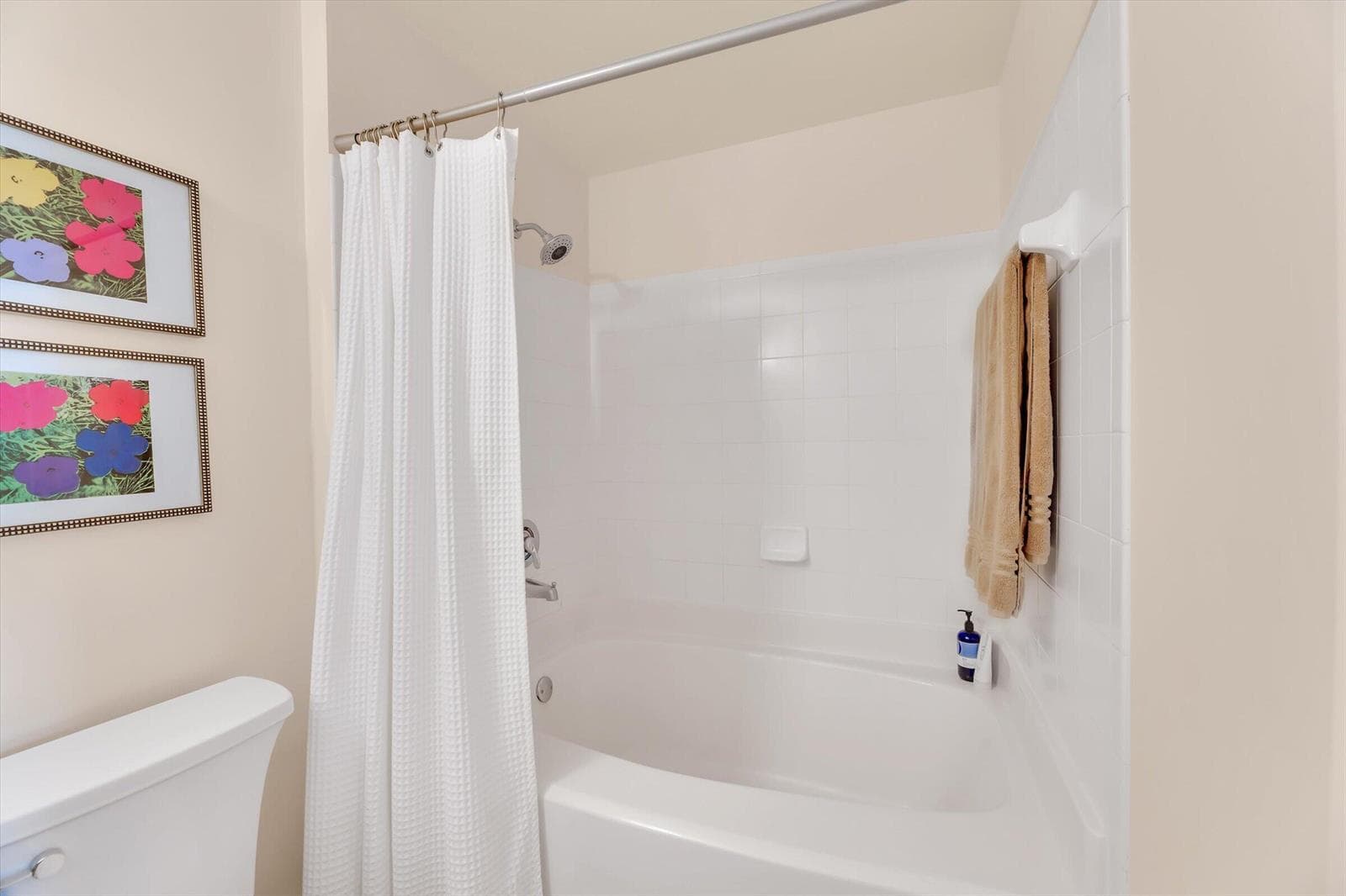 33-533 NE 3rd Ave unit 512-33
