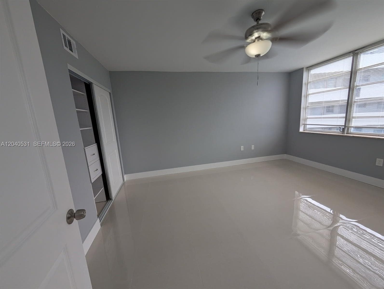 Jade Winds · #622-3 in Miami - Photo 8