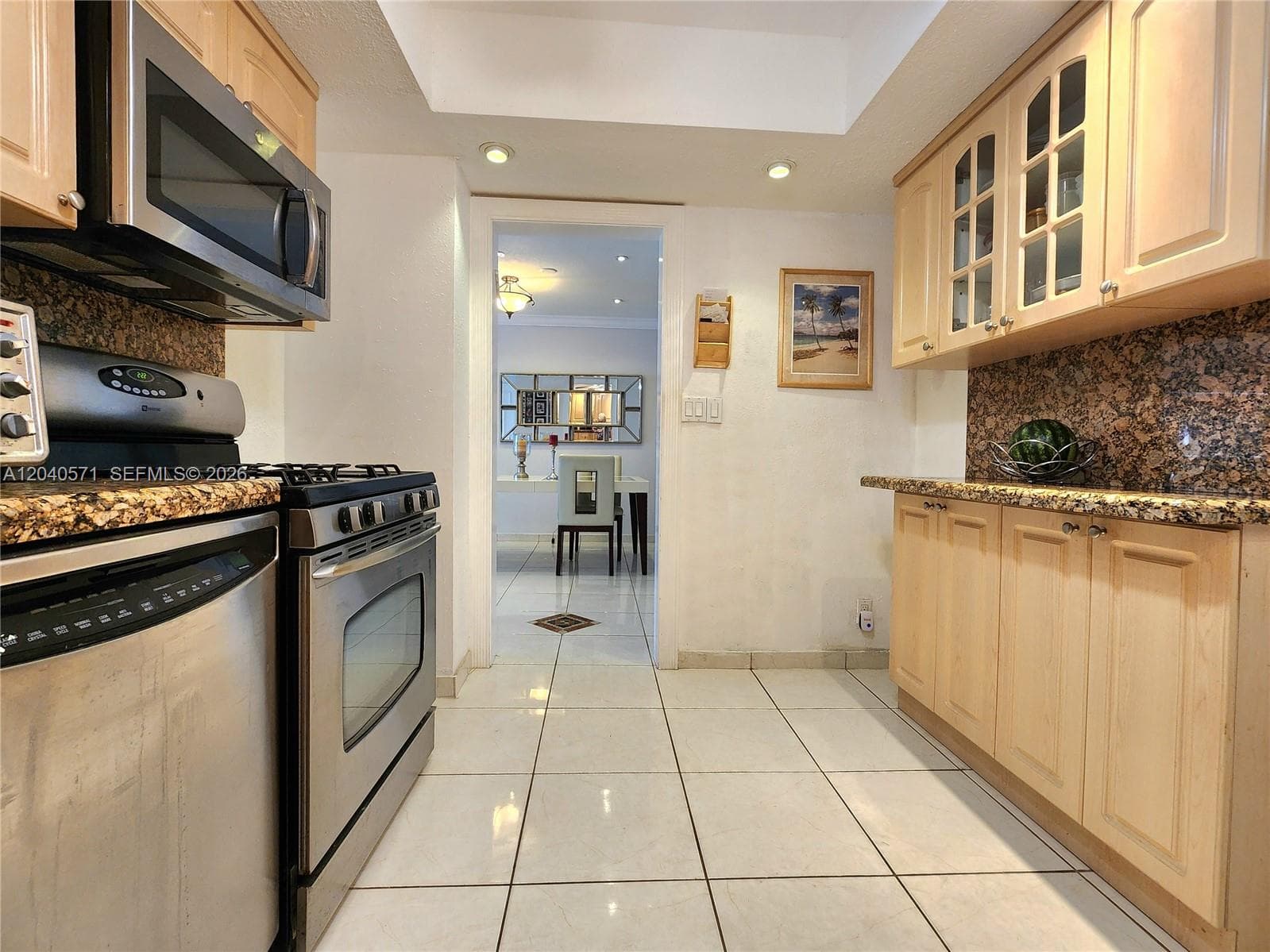 PARKER PLAZA CONDO ESTATE · #2204 in Hallandale Beach - Photo 9