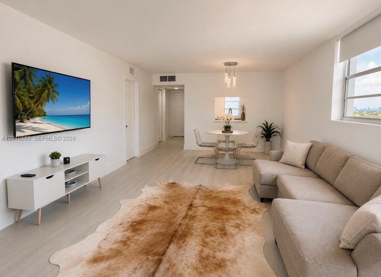 ISLANDS-MARTINIQUE CONDO · #601 in Hallandale Beach - Photo 9