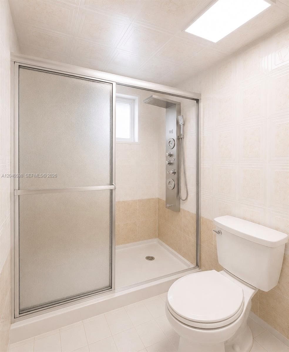 ISLANDS-MARTINIQUE CONDO · #601 in Hallandale Beach - Photo 18