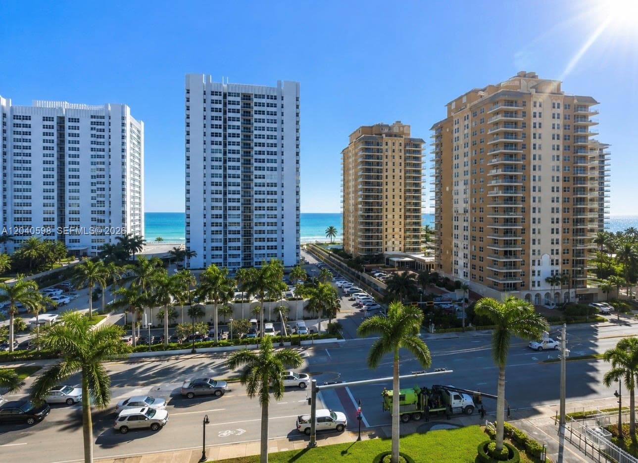 ISLANDS-MARTINIQUE CONDO · #601 in Hallandale Beach - Photo 19