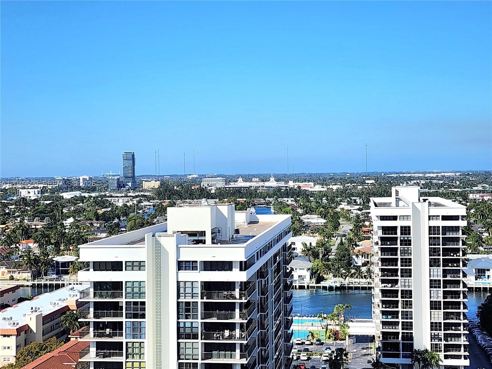 Parker Plaza · #1901 in Hallandale Beach - Photo 36