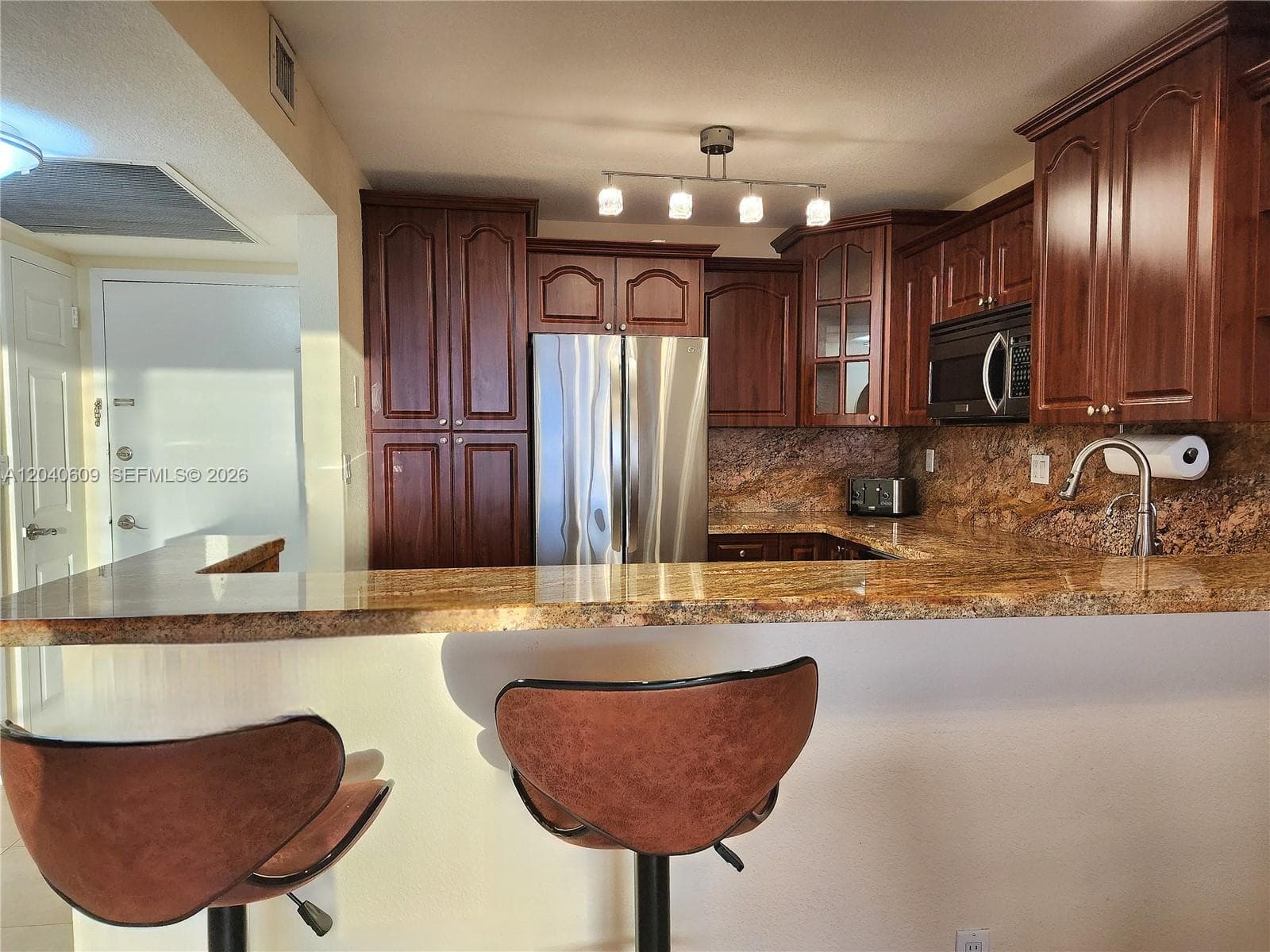 Parker Plaza · #1901 in Hallandale Beach - Photo 10