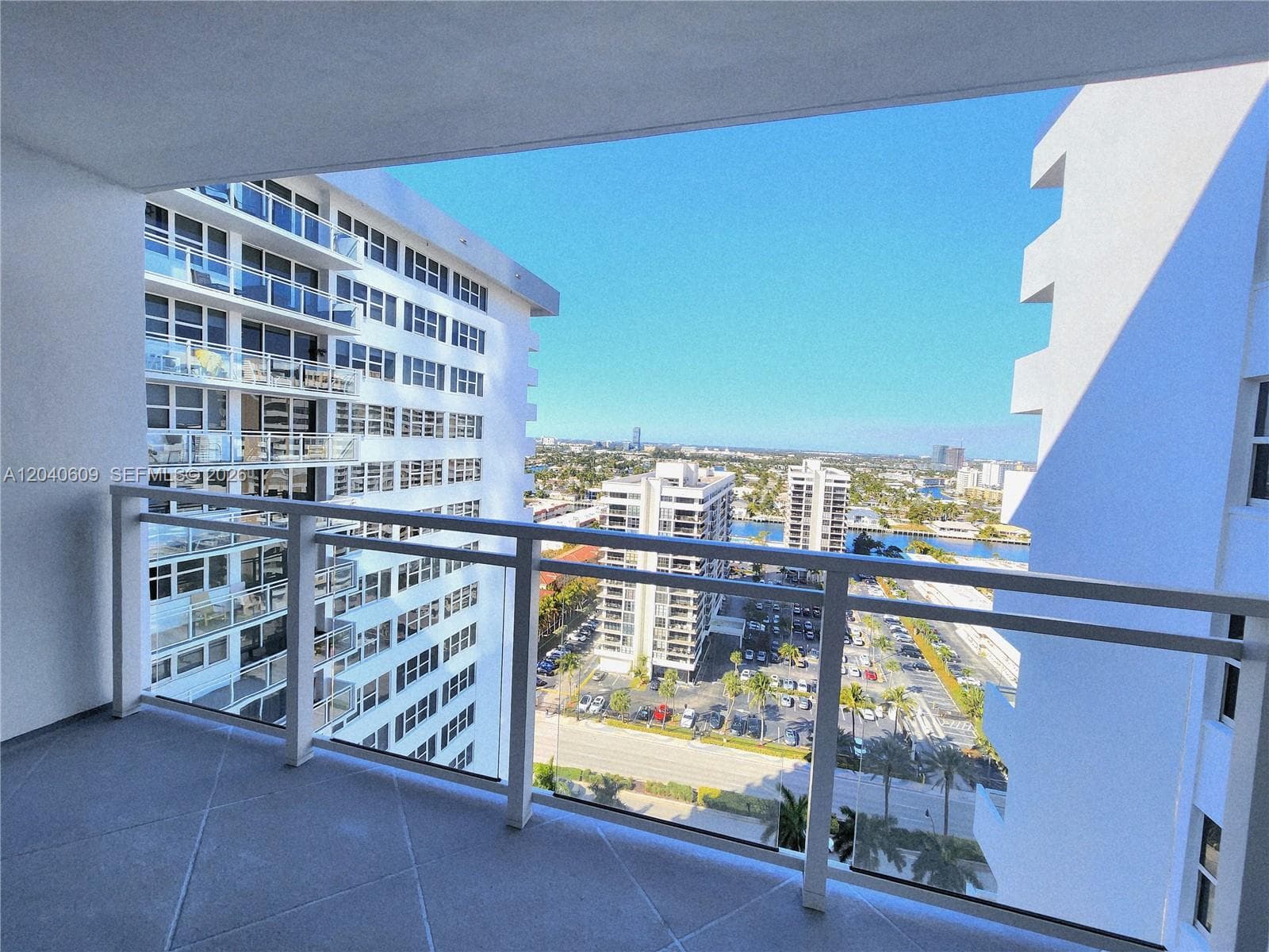Parker Plaza · #1901 in Hallandale Beach - Photo 35