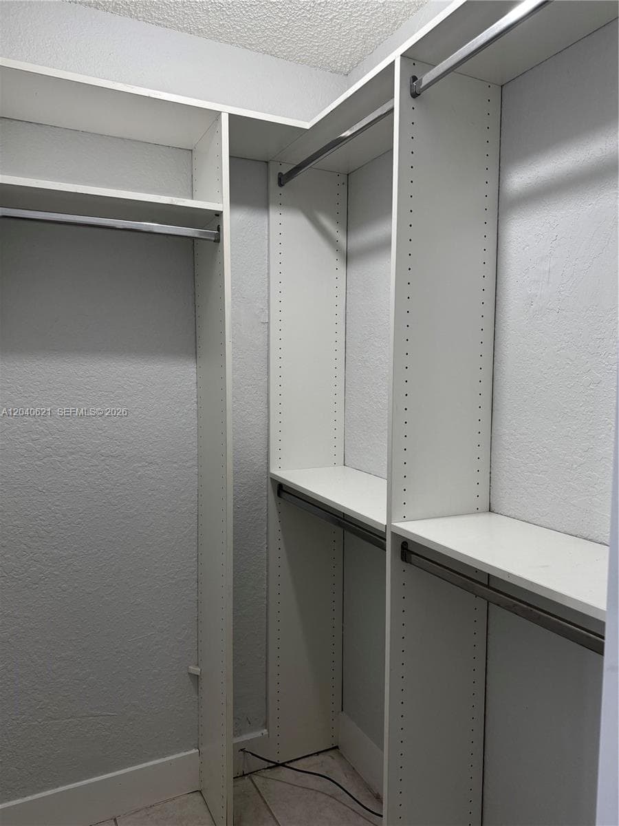 Brookview Condo · #120 in North Miami - Photo 4