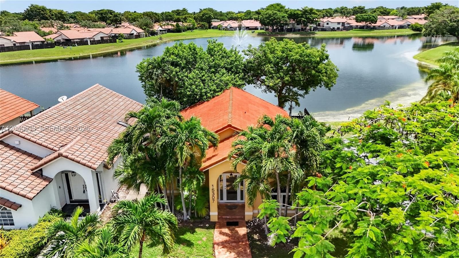 15307 SW 52nd Ter photo 44