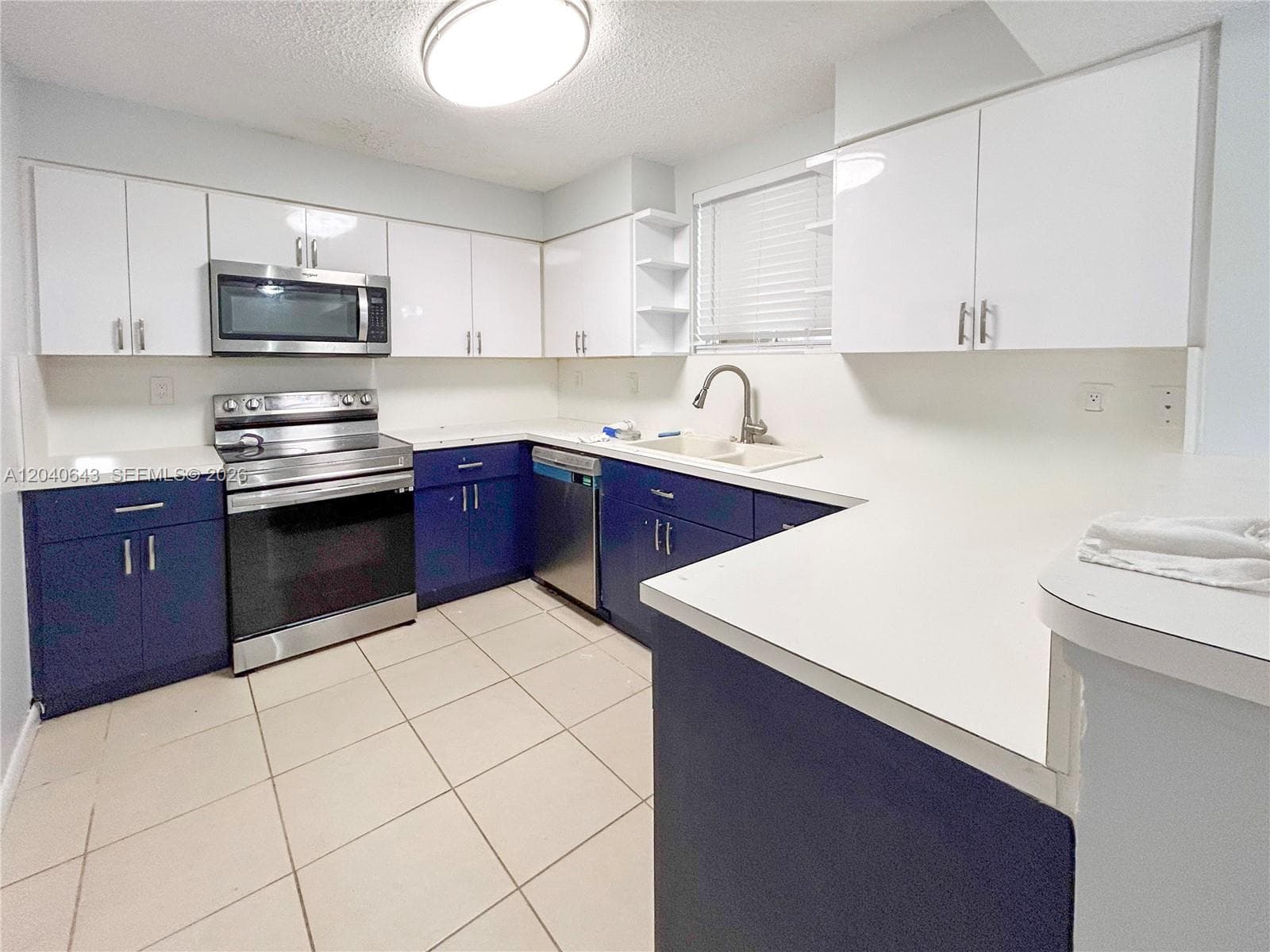 WATERVIEW CONDO · #20-308 in Miami - Photo 2