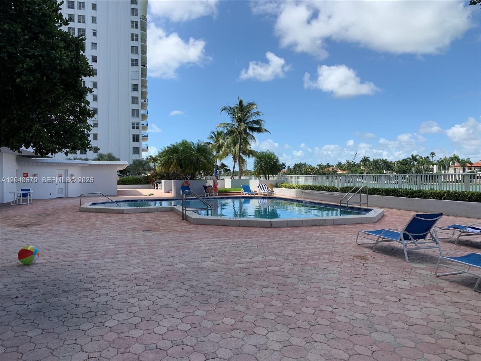 SEACOAST 5700 CONDO · #12N in Miami Beach - Photo 23