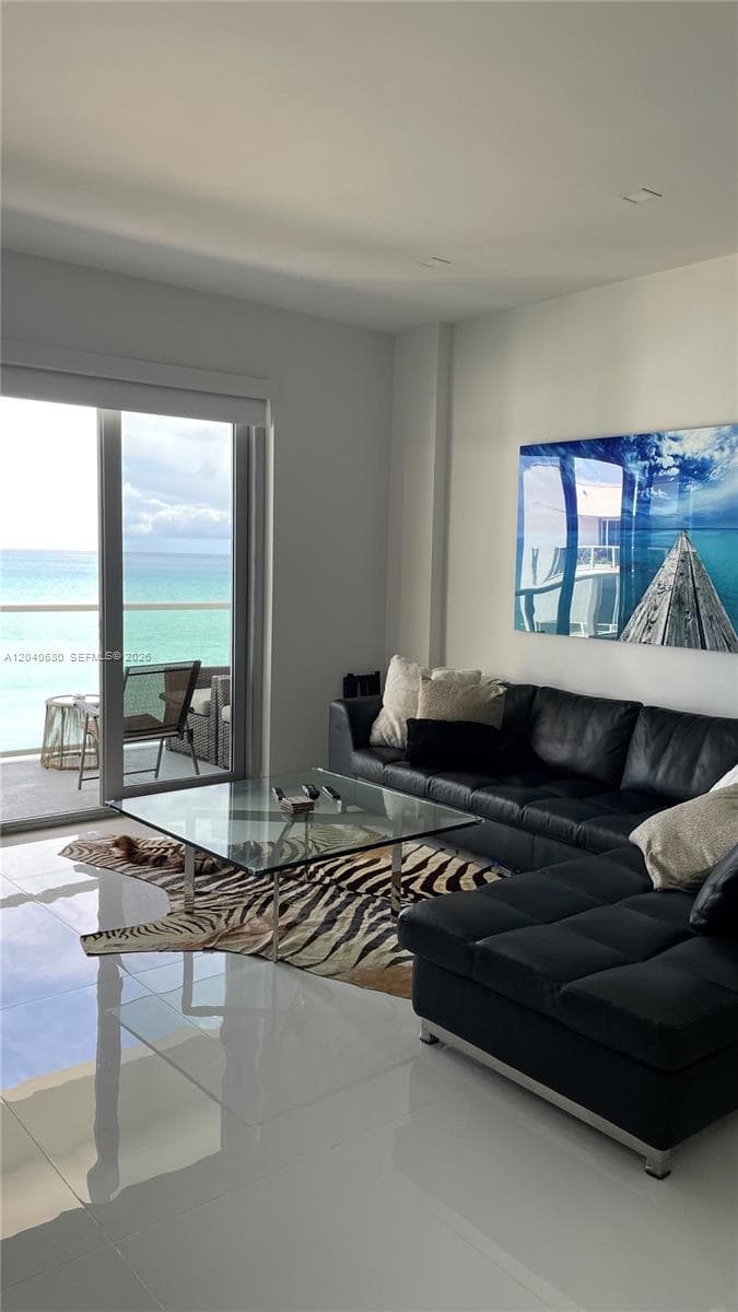 ARLEN BEACH CONDO · #PH08 in Miami Beach - Photo 25