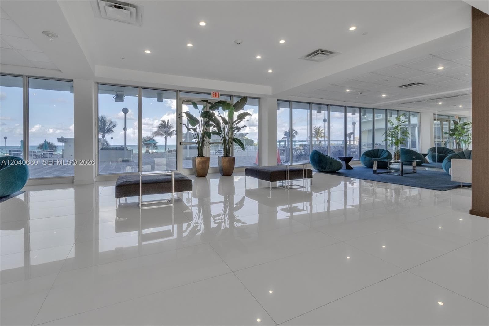 ARLEN BEACH CONDO · #PH08 in Miami Beach - Photo 32