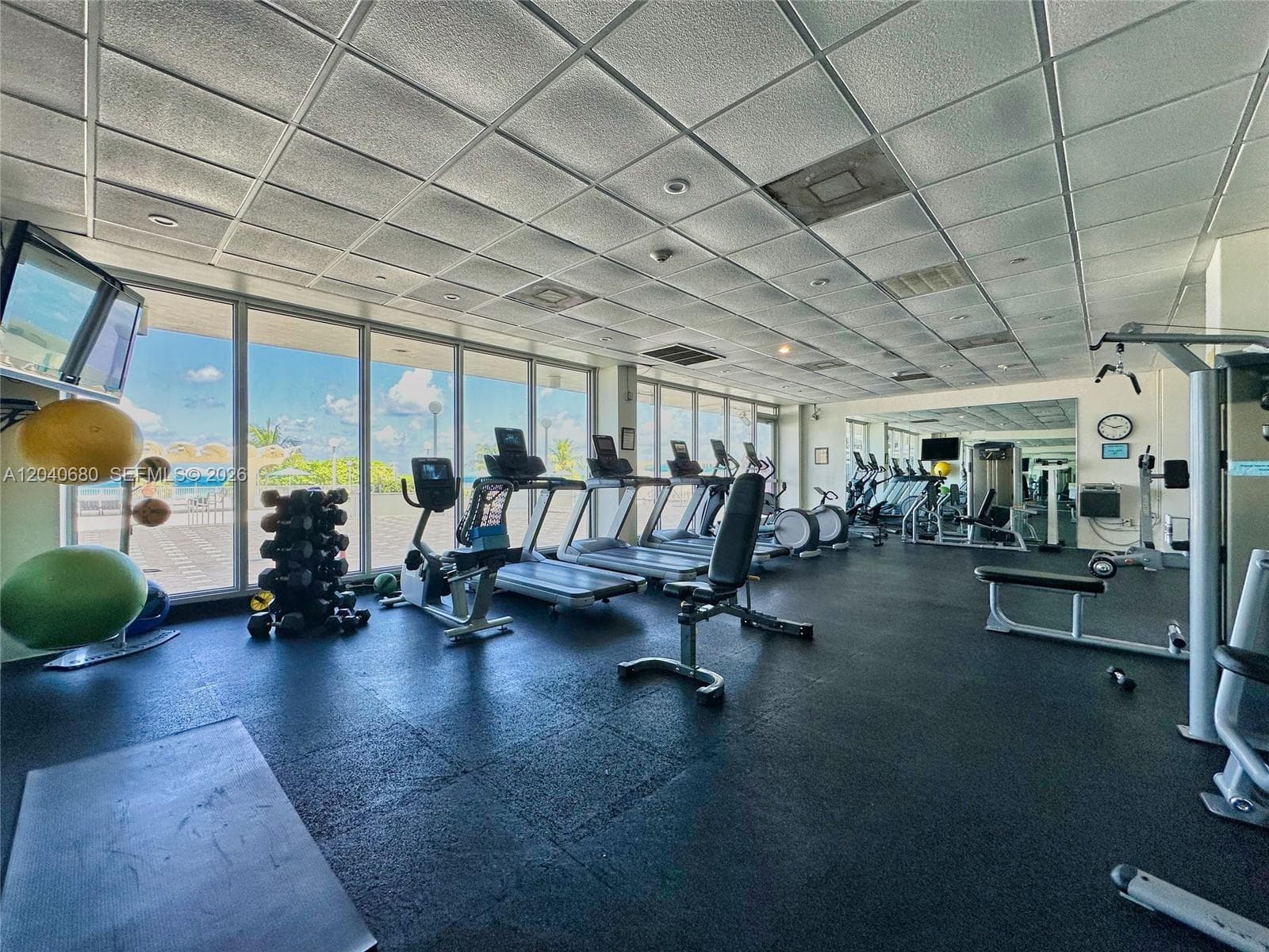 ARLEN BEACH CONDO · #PH08 in Miami Beach - Photo 49
