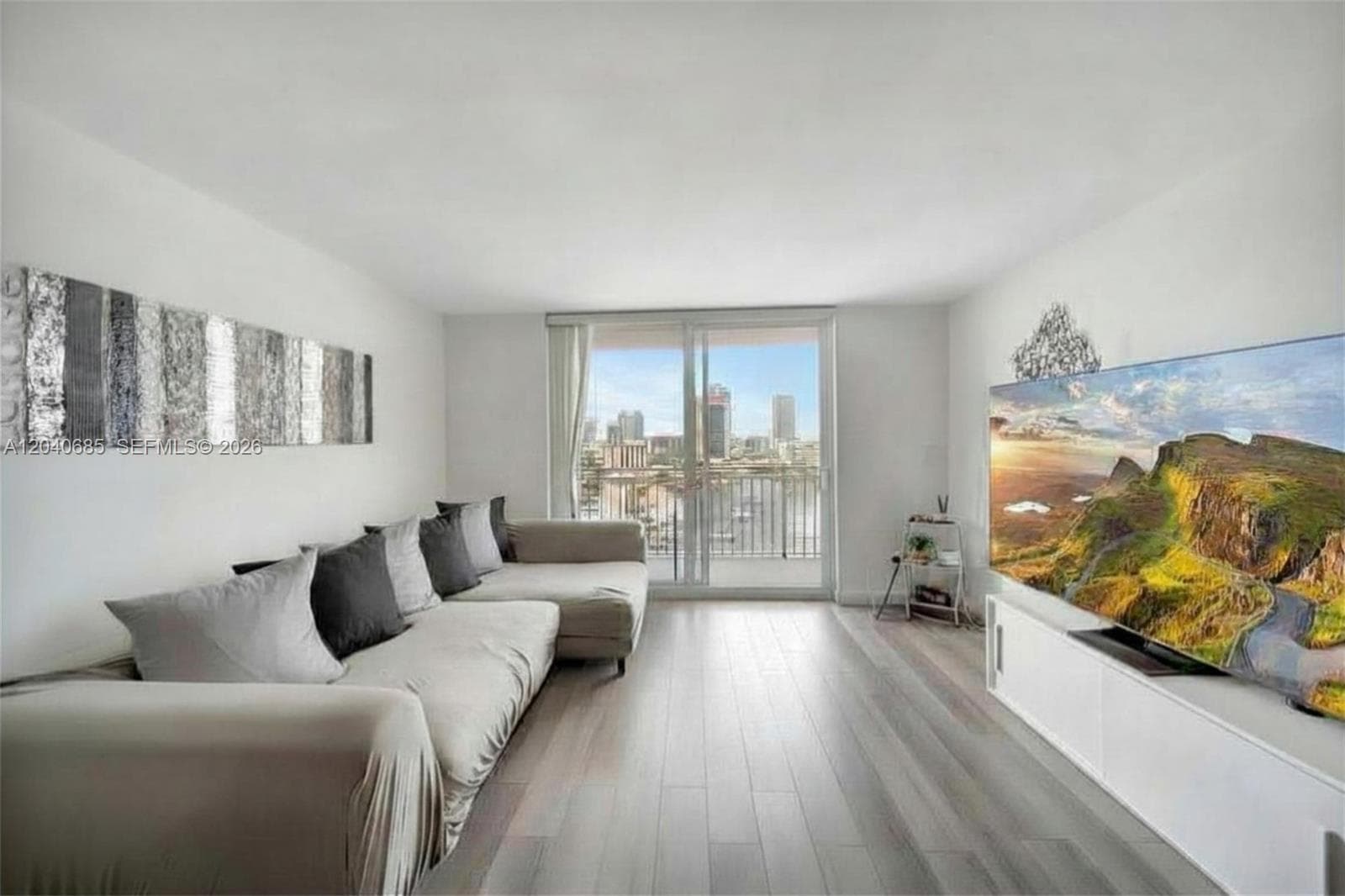 Golden Horn South · #16H in Hallandale Beach - Photo 7