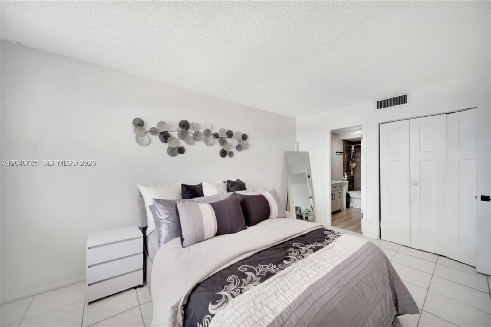 Golden Horn South · #16H in Hallandale Beach - Photo 14