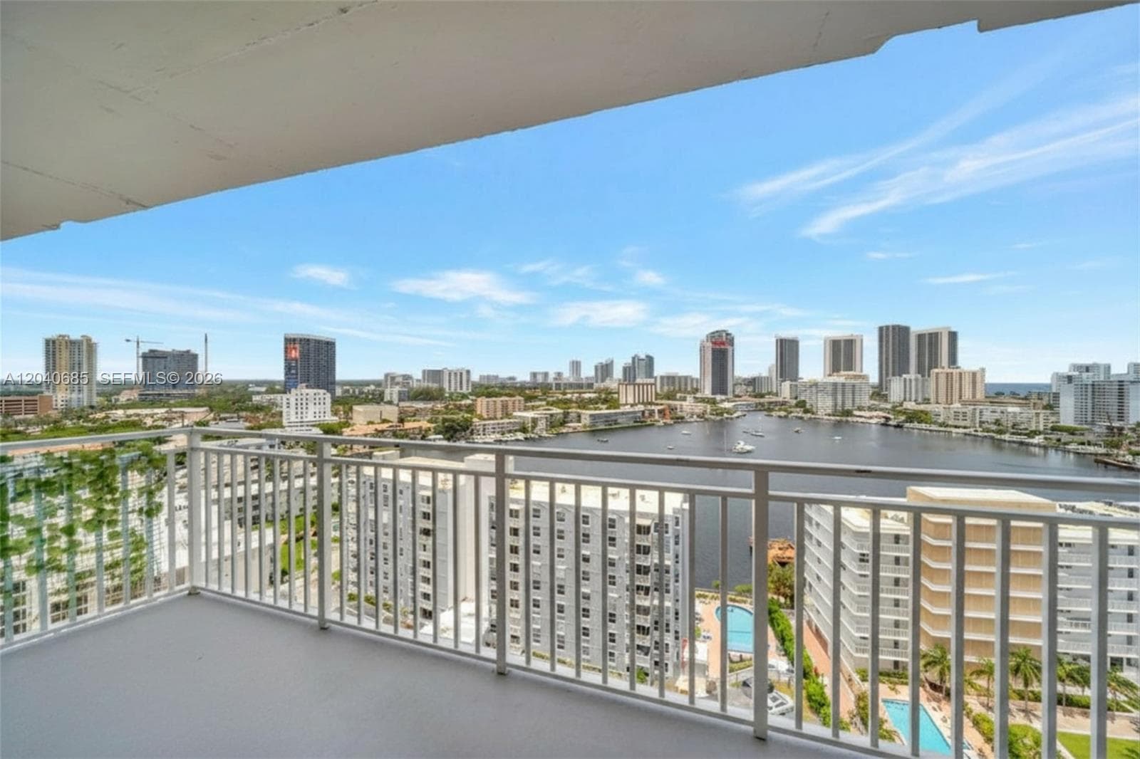 Golden Horn South · #16H in Hallandale Beach - Photo 11
