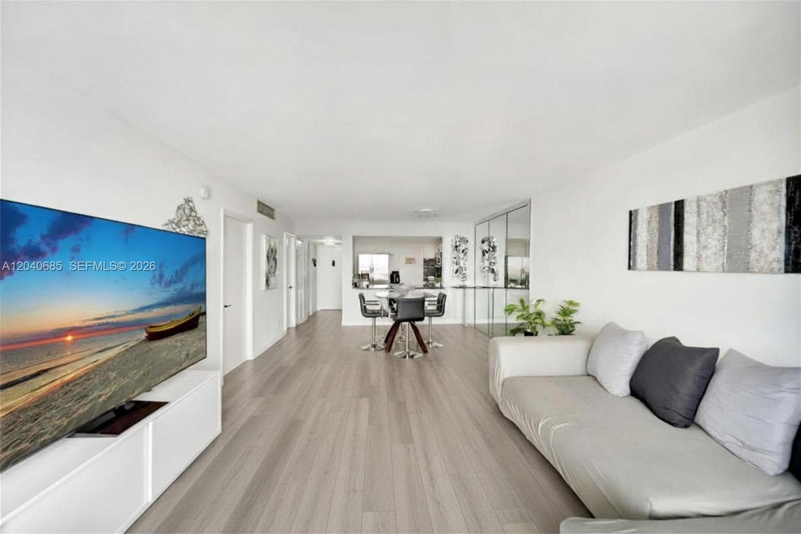 Golden Horn South · #16H in Hallandale Beach - Photo 8