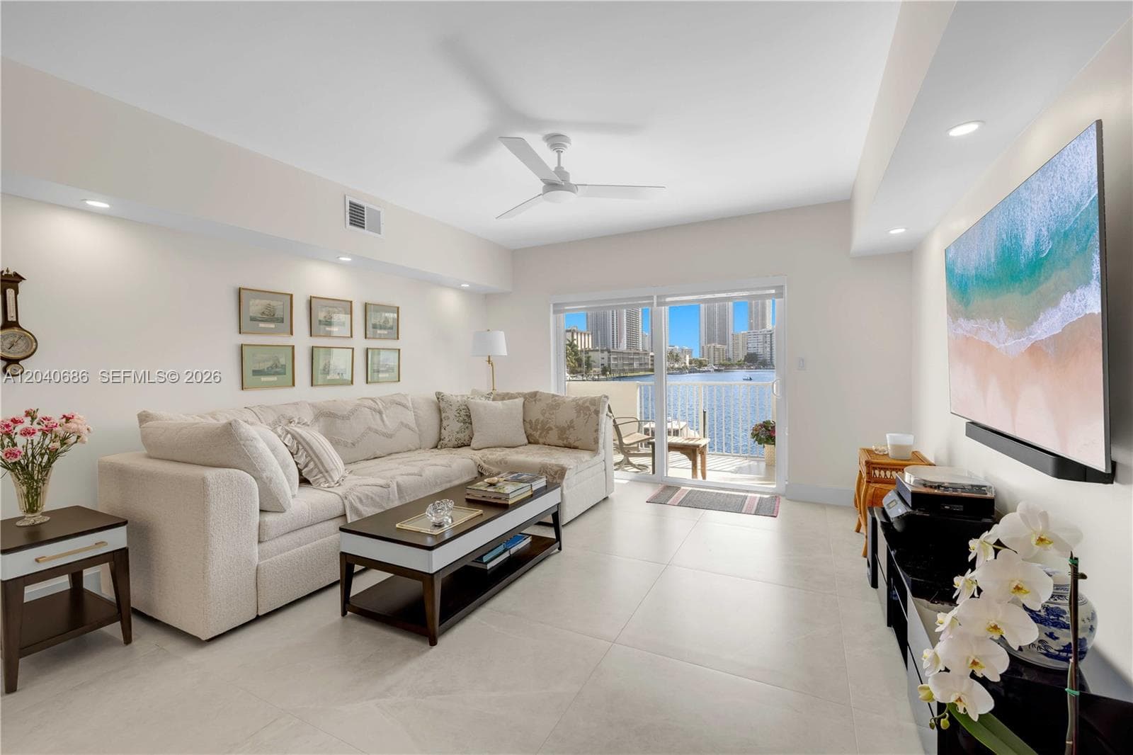 WOODLAKE APTS CONDO · #211 in Hallandale Beach - Photo 3