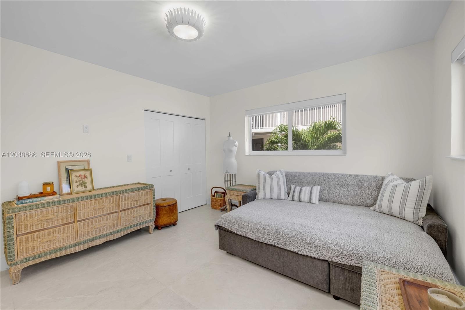 WOODLAKE APTS CONDO · #211 in Hallandale Beach - Photo 10