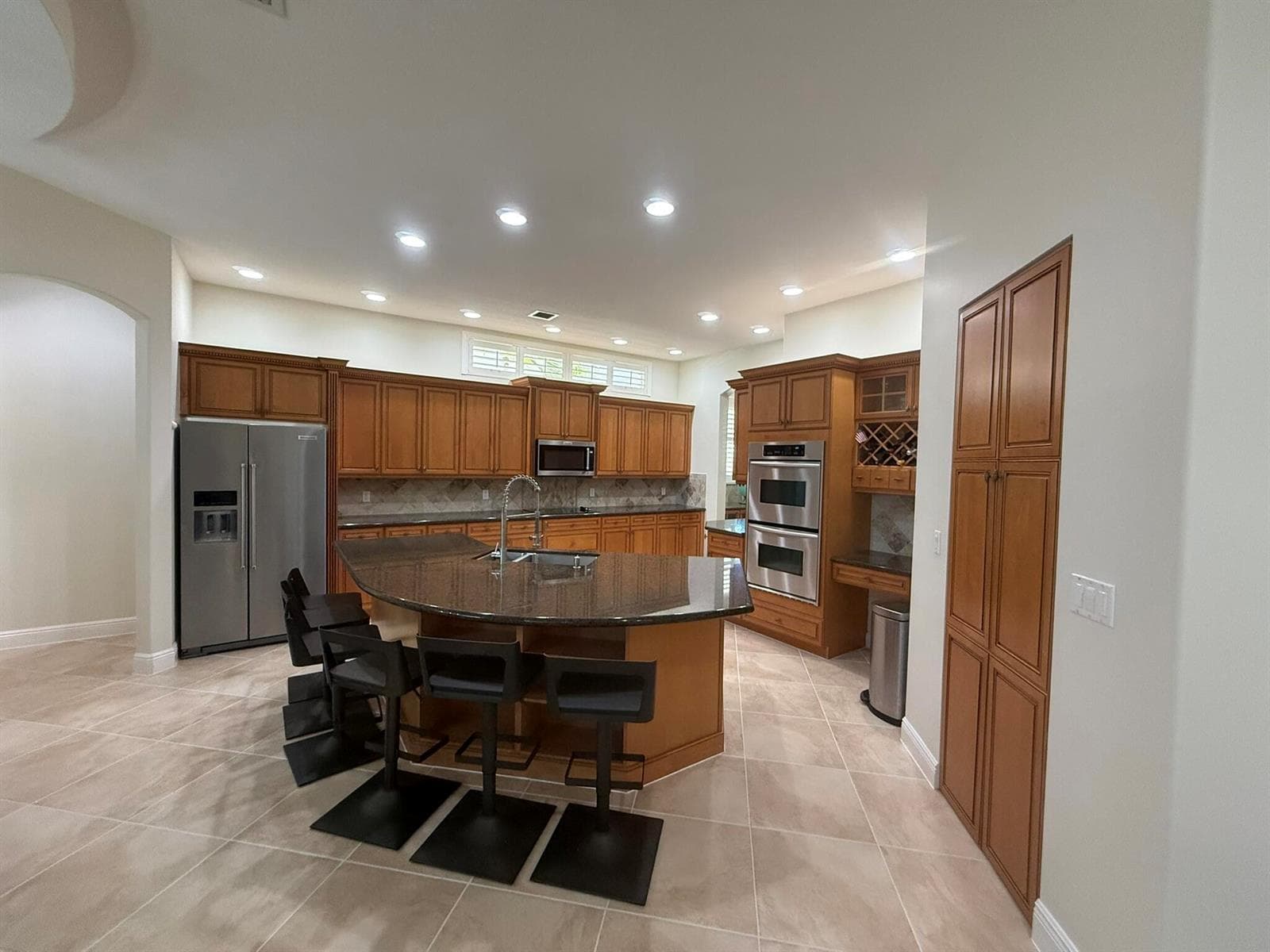 Large Kitchen island seating area
