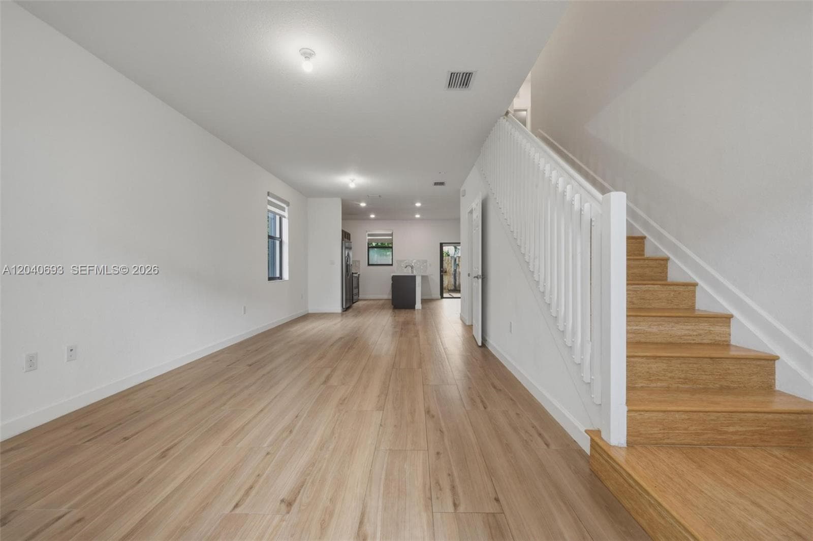 2821 SW 17th Ave photo 5
