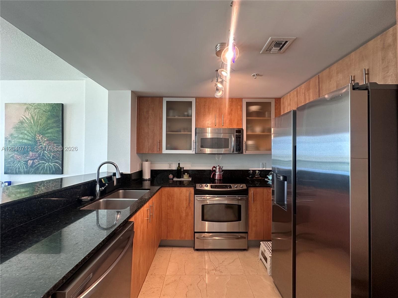 360 CONDO A · #1424 in North Bay Village - Photo 8