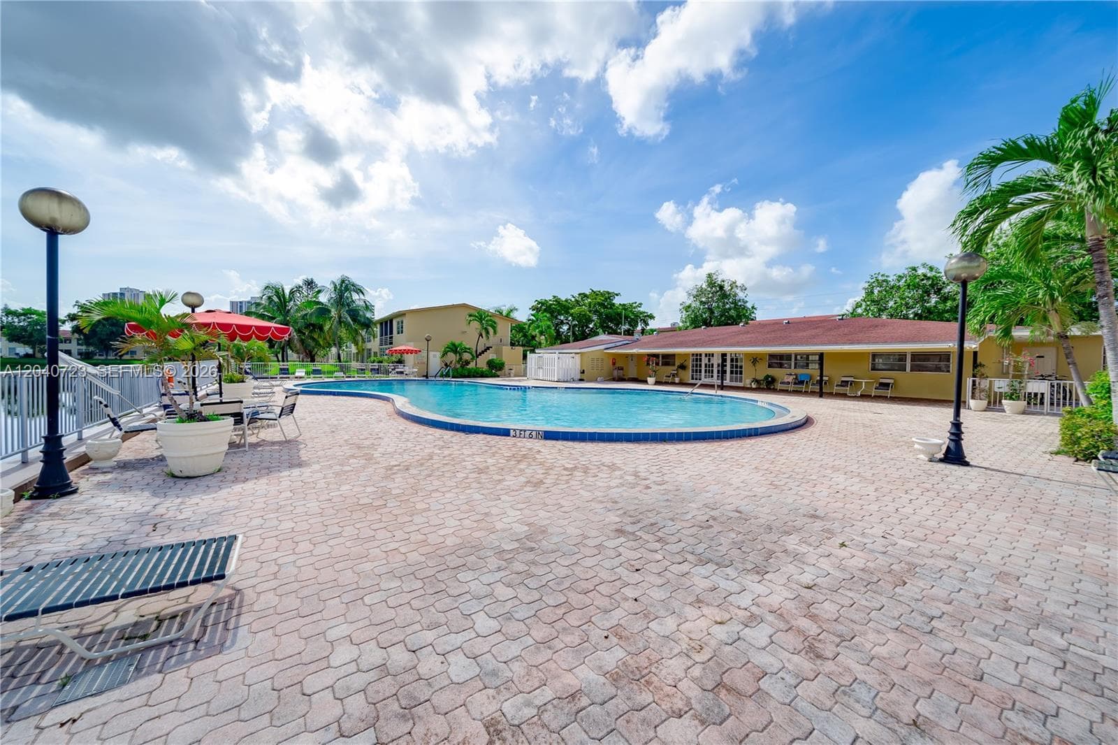 BISCAYNE LAKE GDN BLDG B · #34B in Aventura - Photo 13