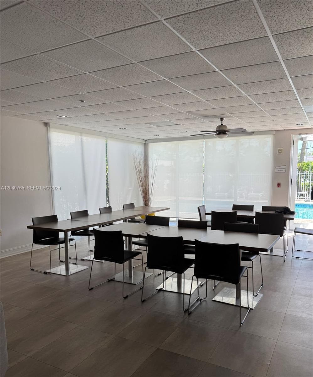 Spacious rec with kitchen