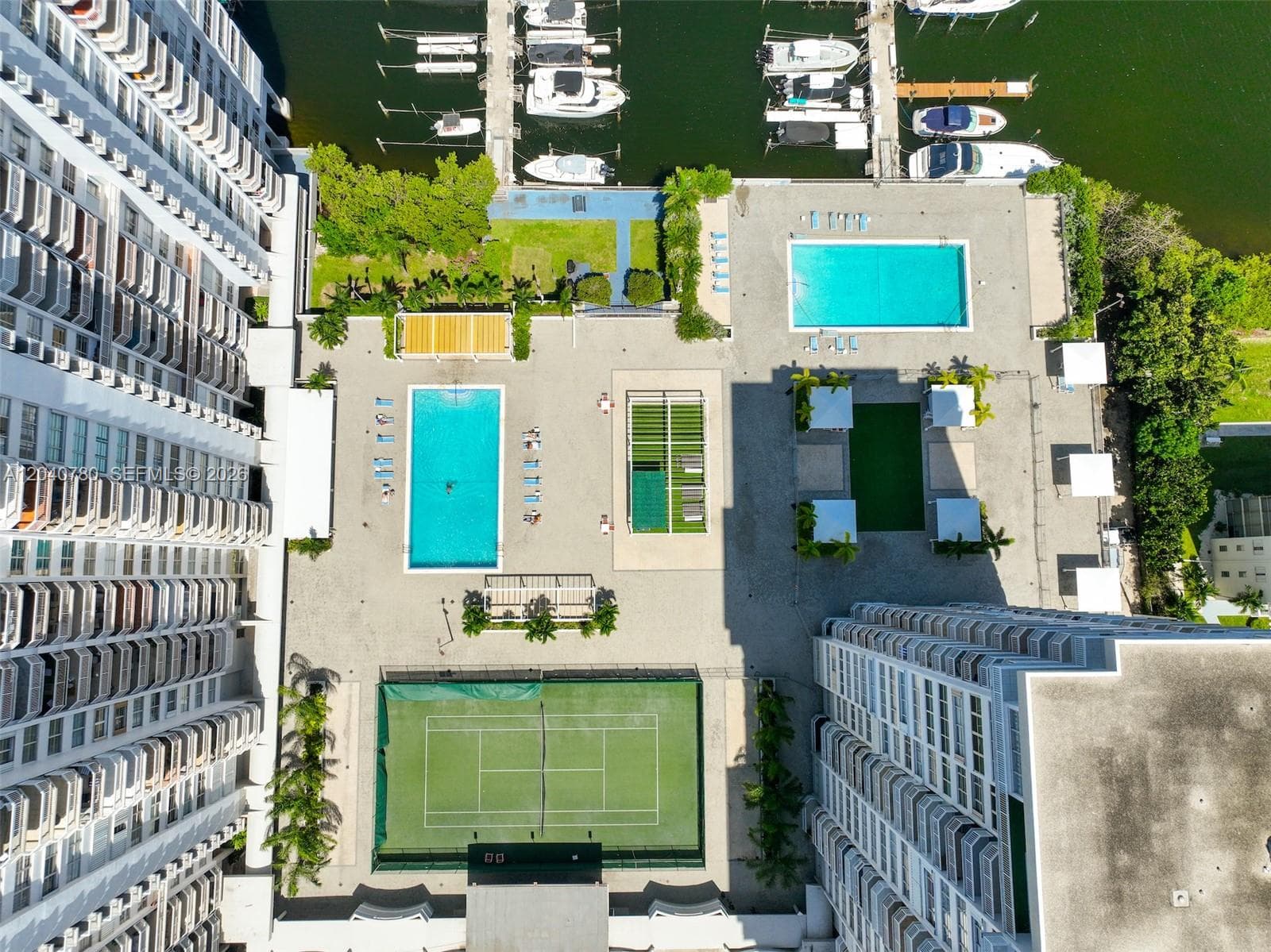 Del Prado · #1905 in Aventura - Photo 17
