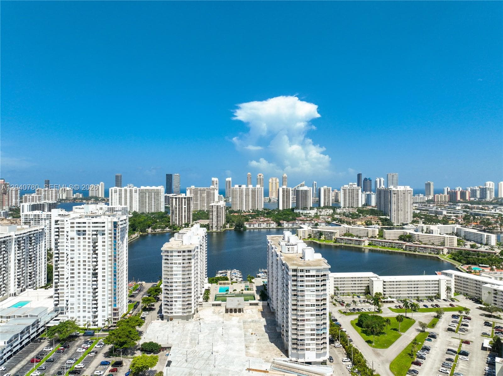 Del Prado · #1905 in Aventura - Photo 16