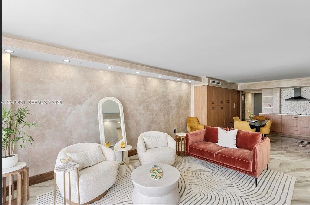 ROYAL CLUB CONDOMINIUM · #1603 in Miami Beach - Photo 9