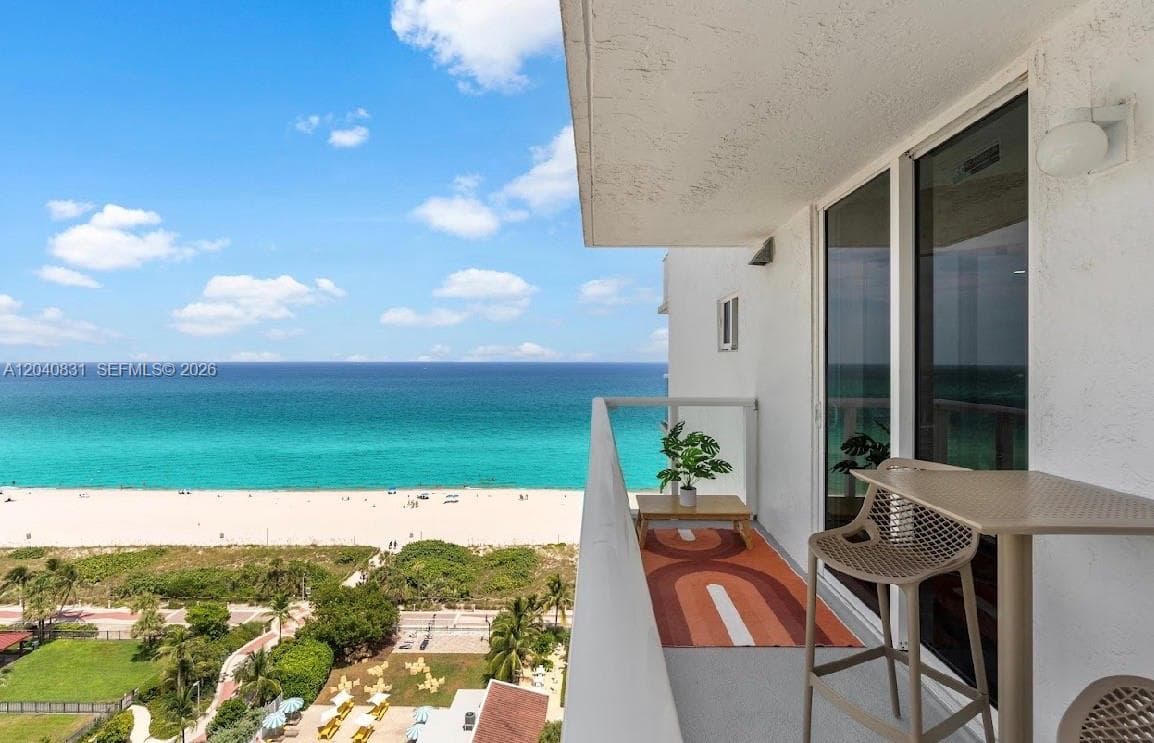 ROYAL CLUB CONDOMINIUM · #1603 in Miami Beach - Photo 34