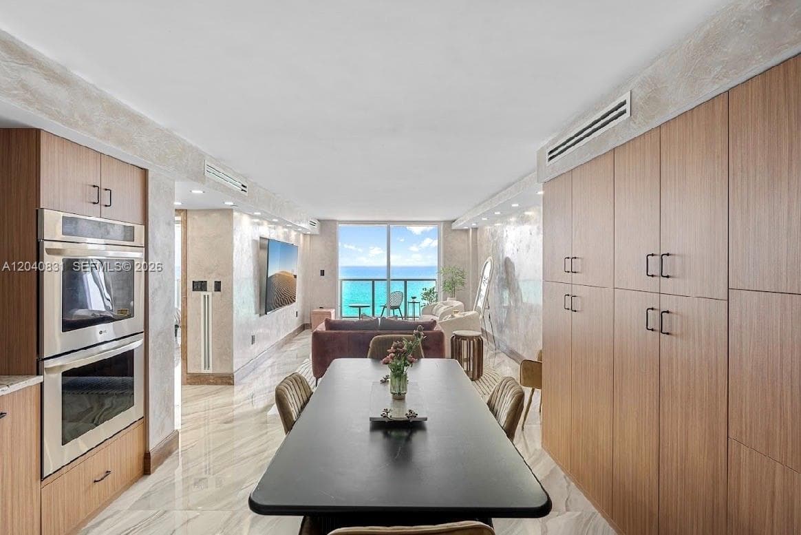 ROYAL CLUB CONDOMINIUM · #1603 in Miami Beach - Photo 10