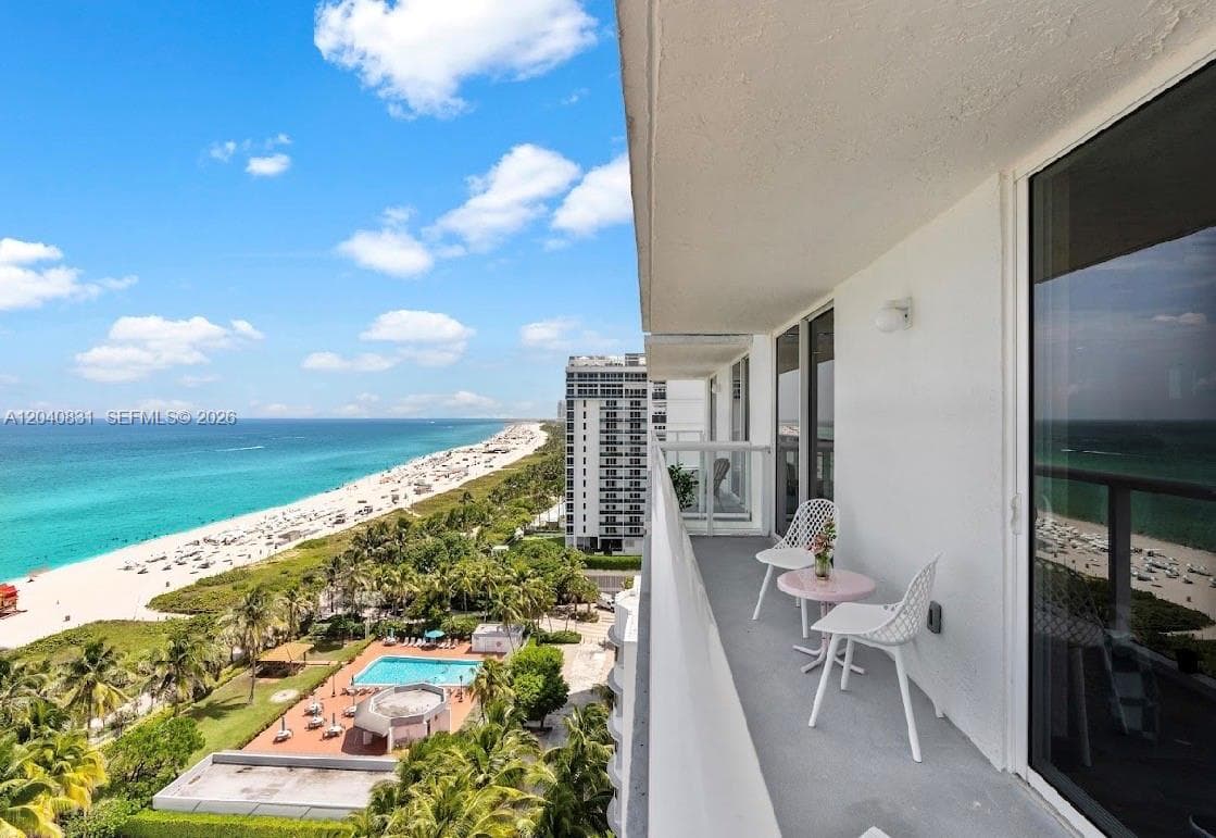 ROYAL CLUB CONDOMINIUM · #1603 in Miami Beach - Photo 37